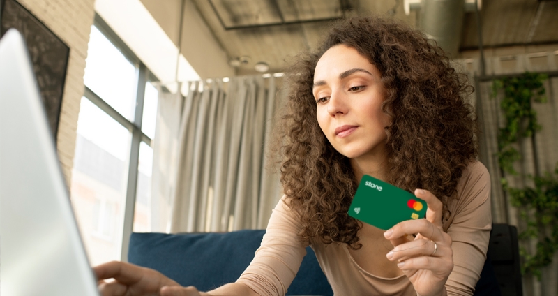 Vendas no cartão de crédito: como funcionam no e-commerce?